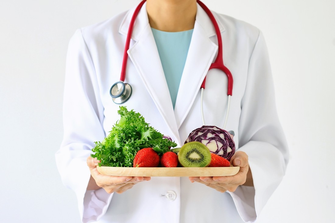 Naturopathic doctor suggesting foods we should eat