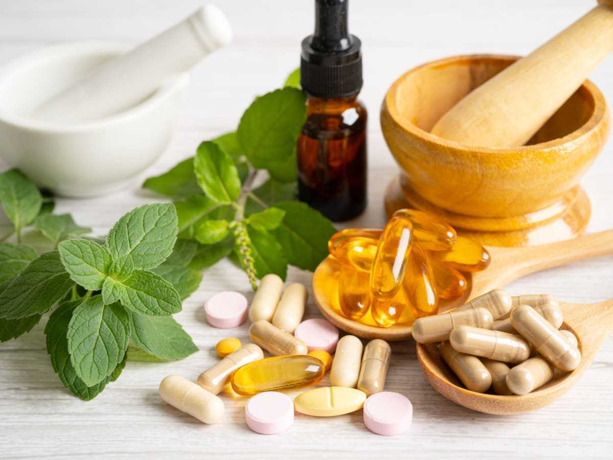 using supplements with naturopathic medicine